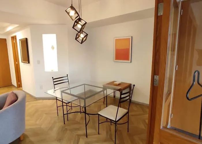 Skyline View King Bed Location Comfortable Сasa de vacaciones *